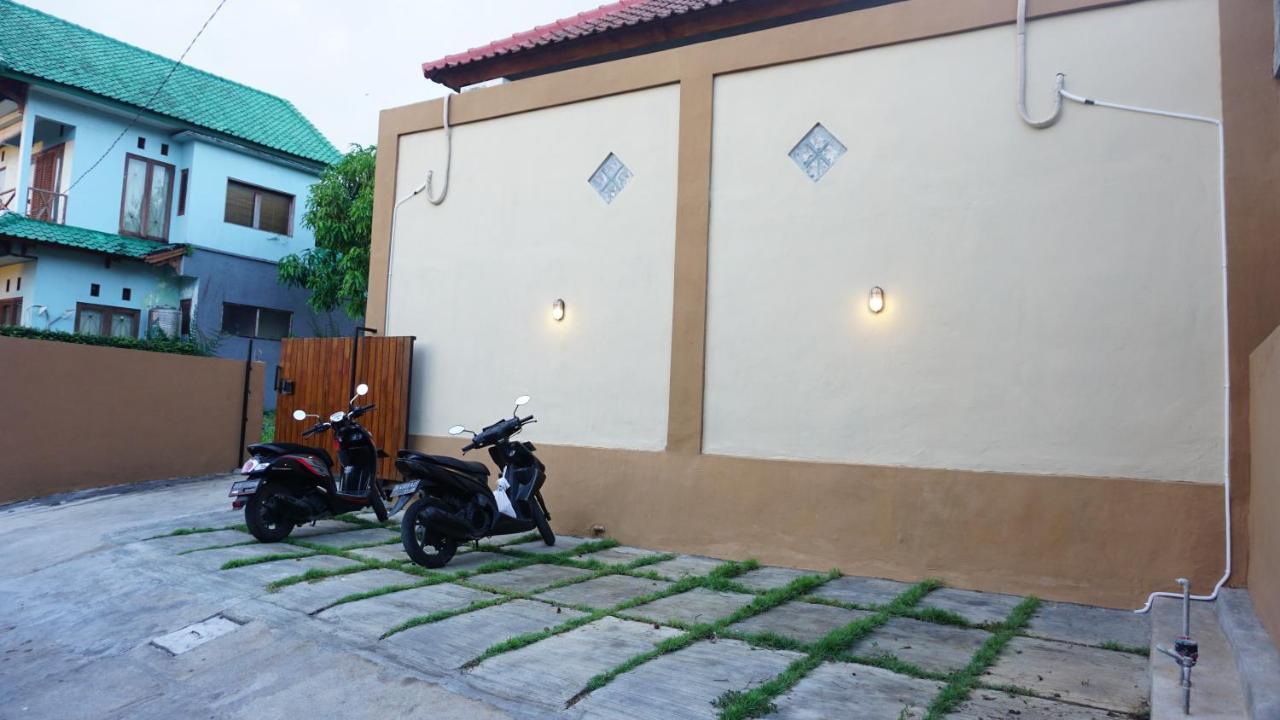 Jingga Homestay Balangan 짐바란 외부 사진